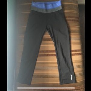 Reebok workout capris